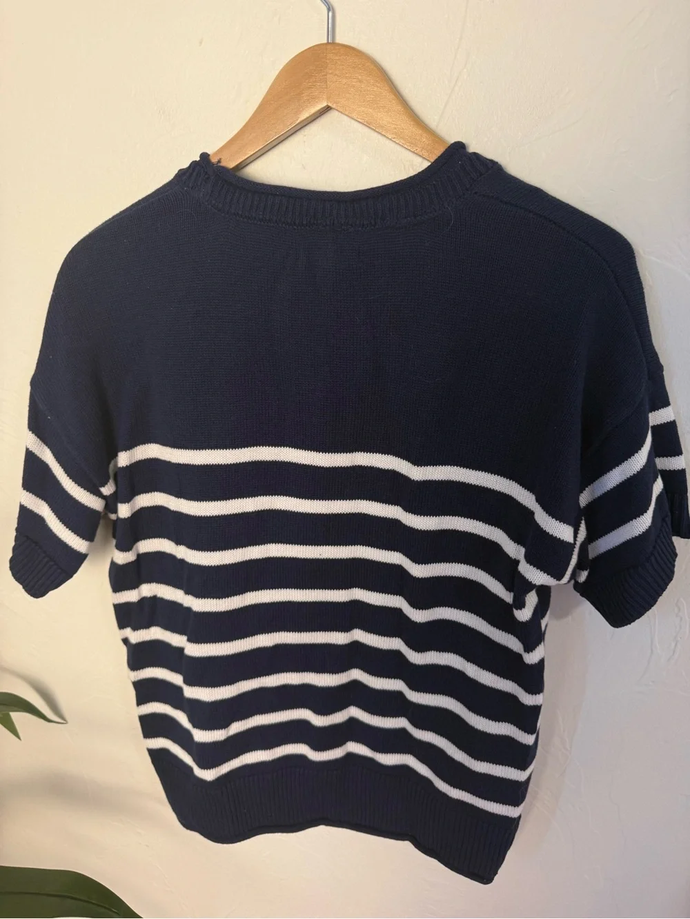 Life Is Good Women’s Navy Striped Knit Sweater & Shorts Set Size Large